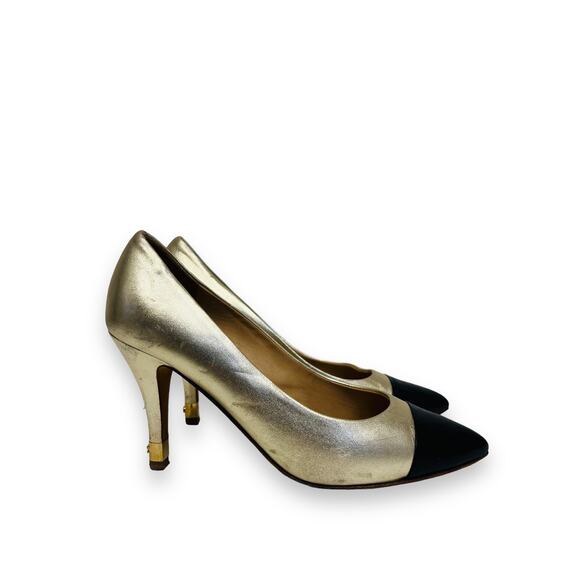 CHANEL Gold/Black Metallic Leather Cap Toe CC Logo Two Tone Pump Heels 37 US 7 - Picture 1 of 8